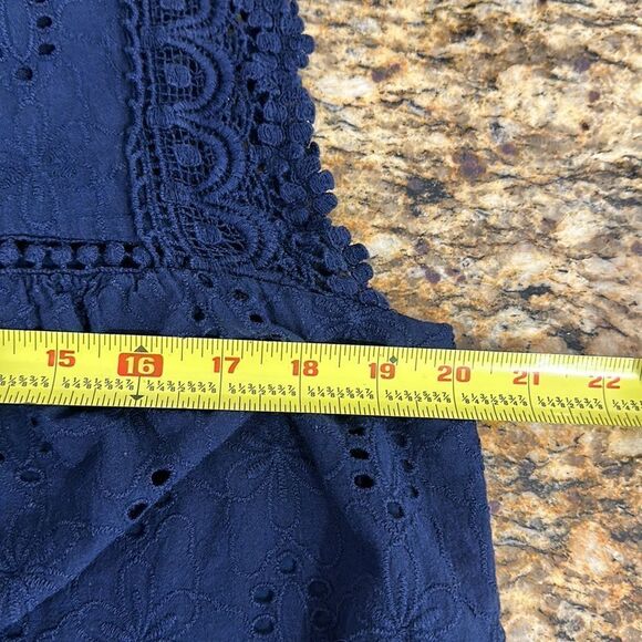 Knox Rose Navy Blue Sleeveless Eyelet Top - Picture 7 of 8